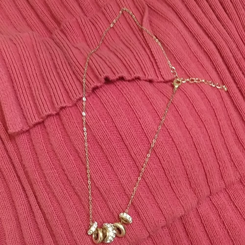 5-ring charm necklace gold-tone